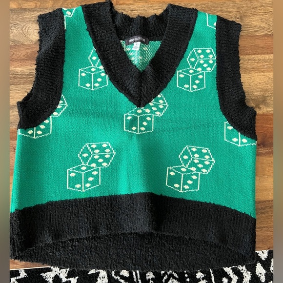 Urban outfitters dice sweater vest - Picture 1 of 1